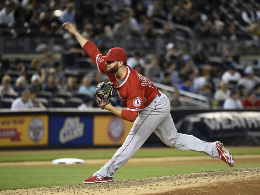 la-sp-sn-angels-cam-bedrosian-first-win-20150805 Wild Pitch